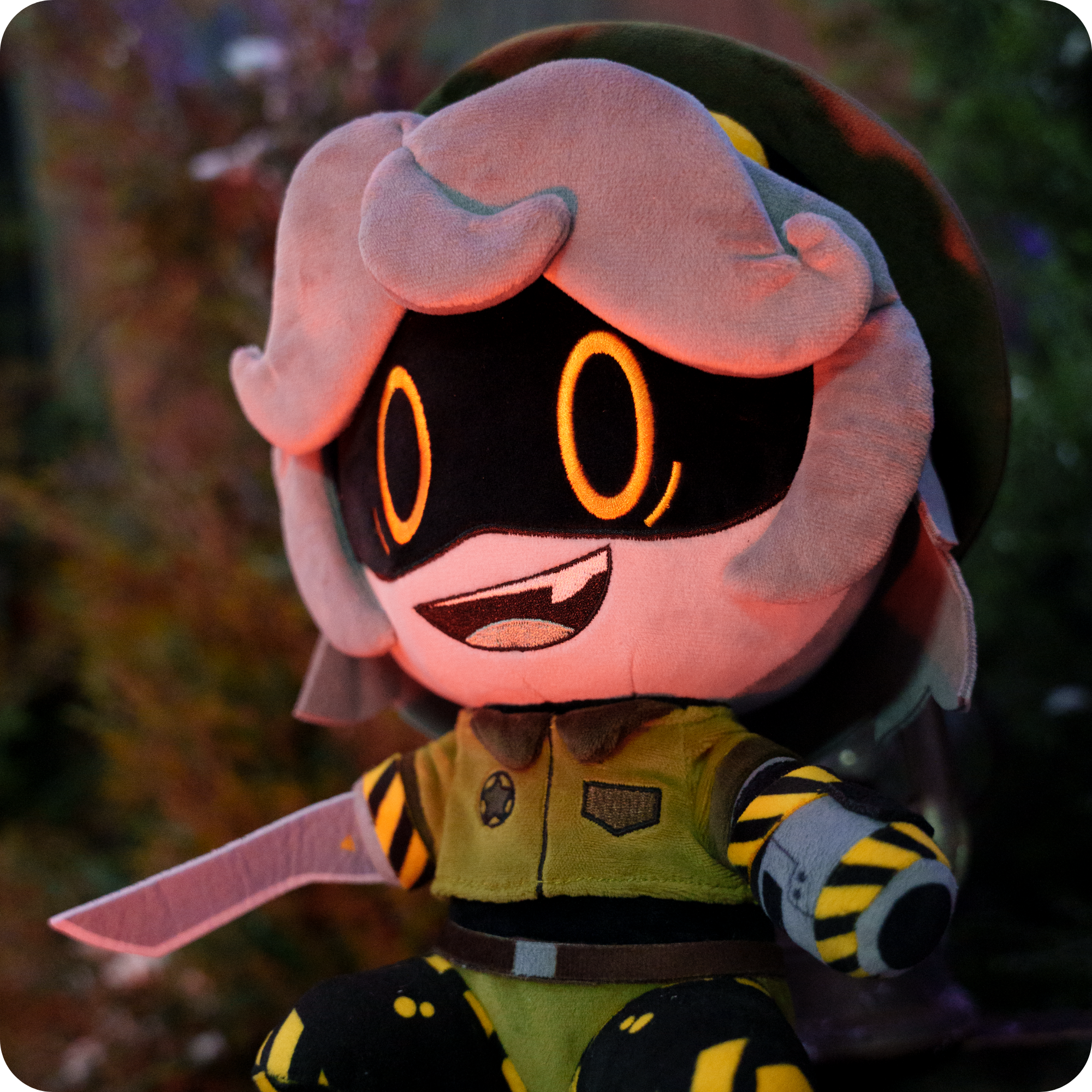 V Camping Plush